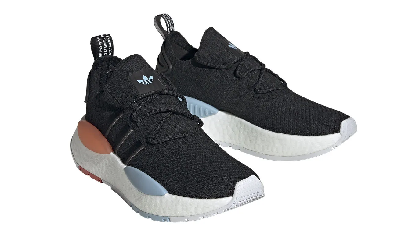 adidas NMD_W1