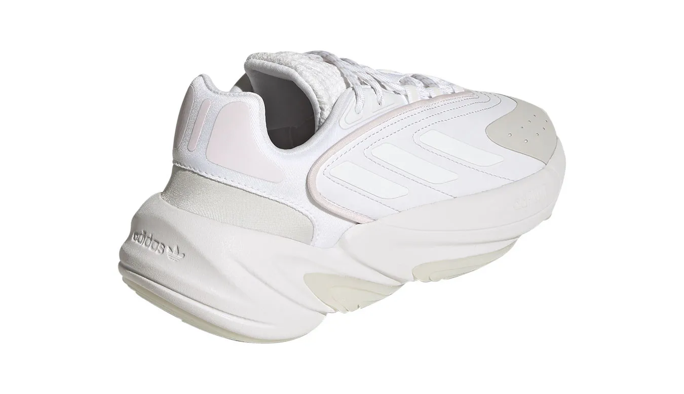 adidas Ozelia J