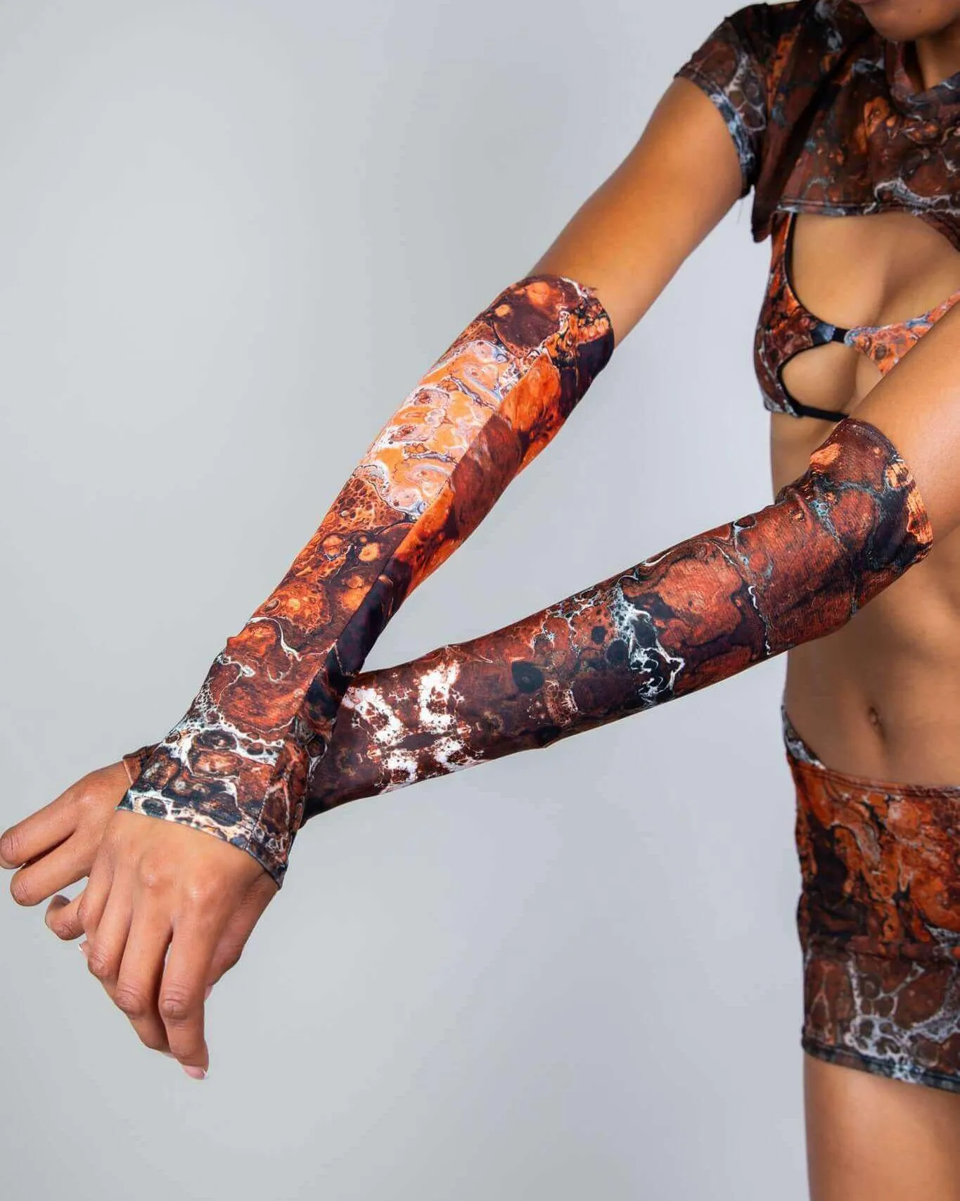 Fossil Arm Sleeves