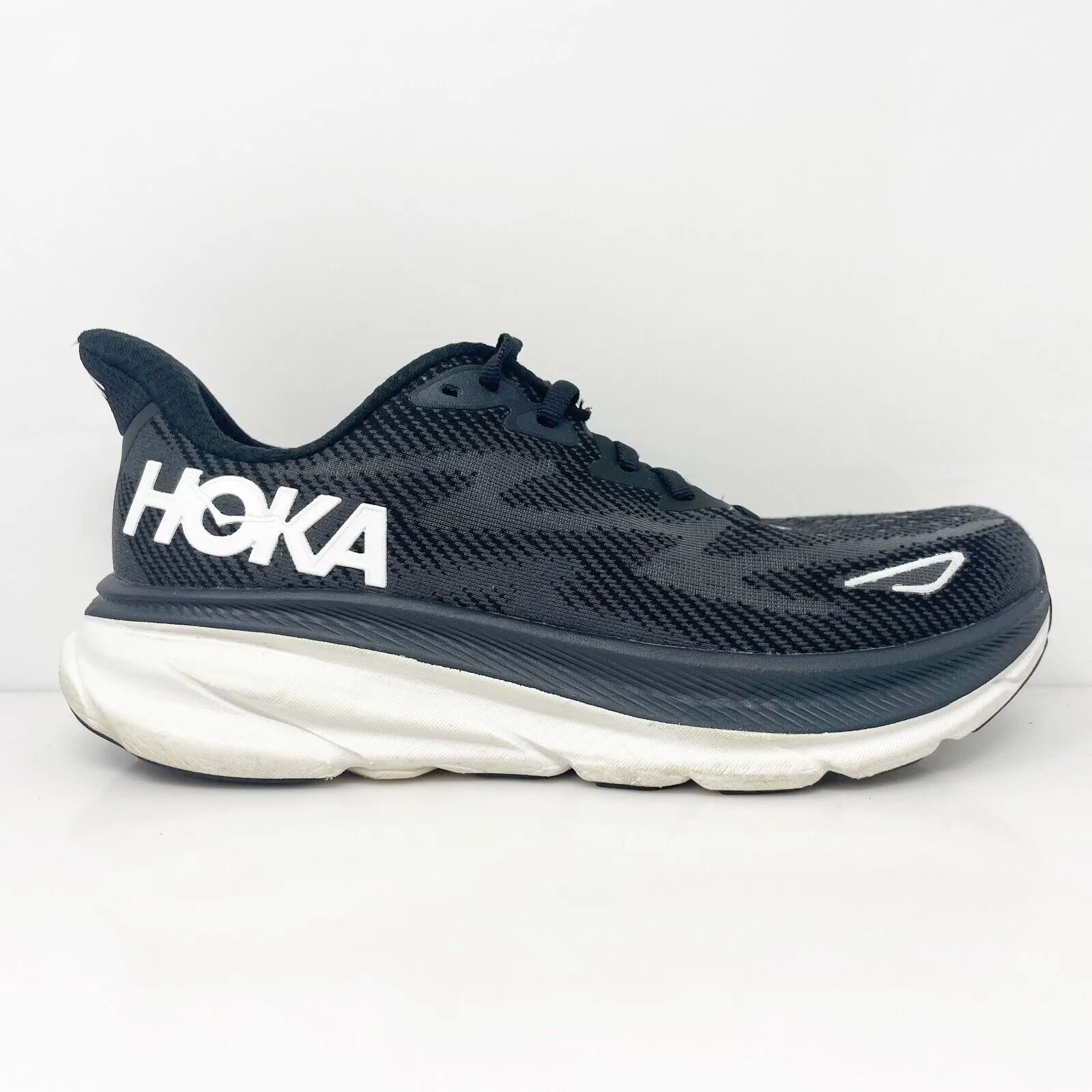 Hoka One One Womens Clifton 9 1127896 BWHT Black Running Shoes Sneakers Sz 7.5 B