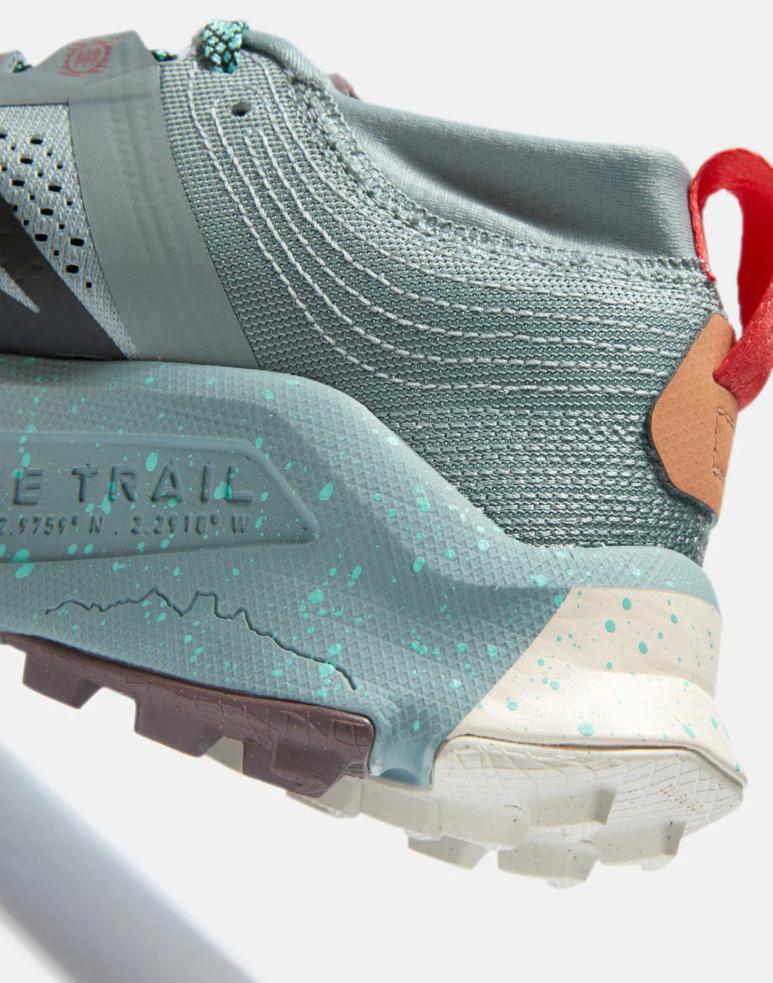 Nike Womens Zegama Trail