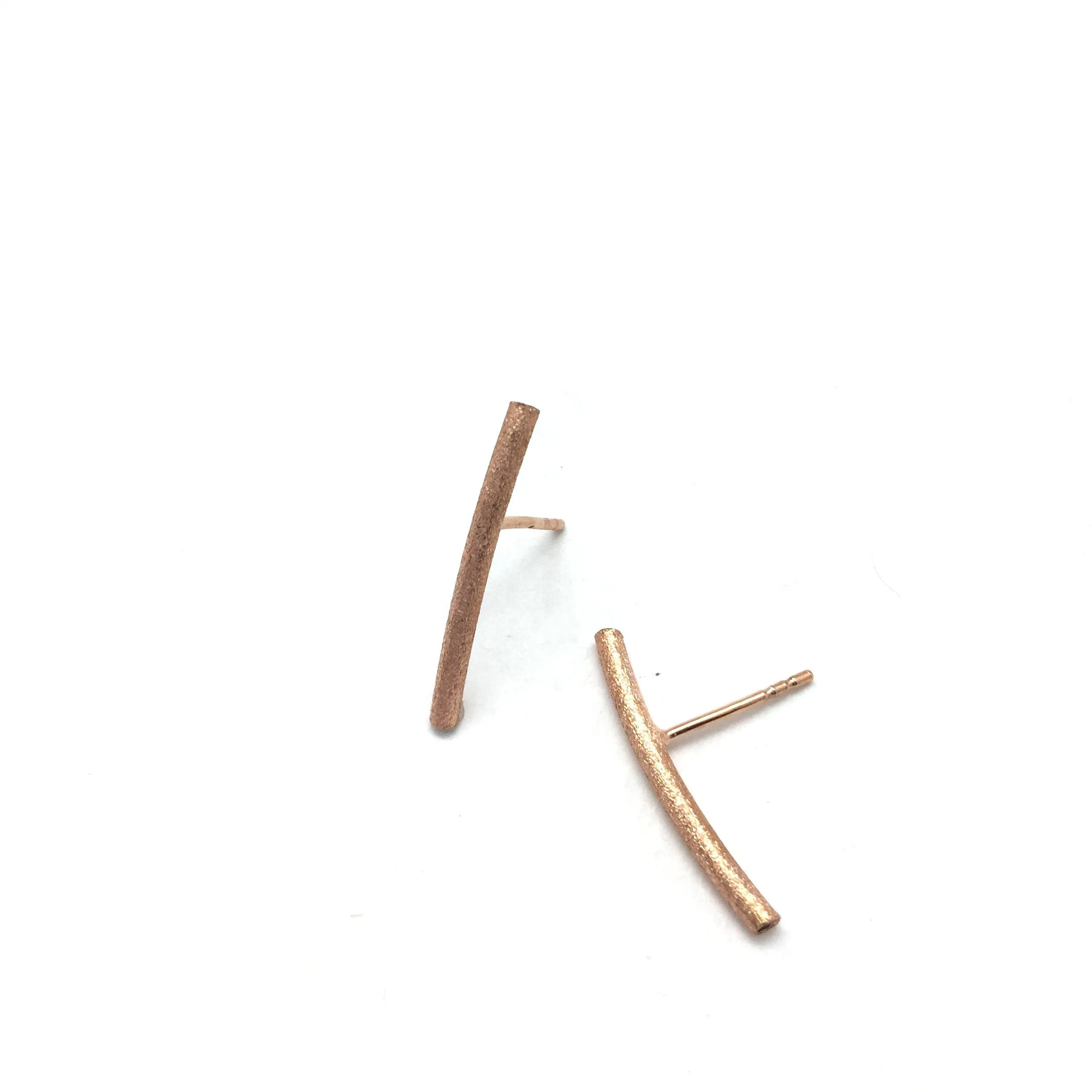 Rose Gold Bar Earring