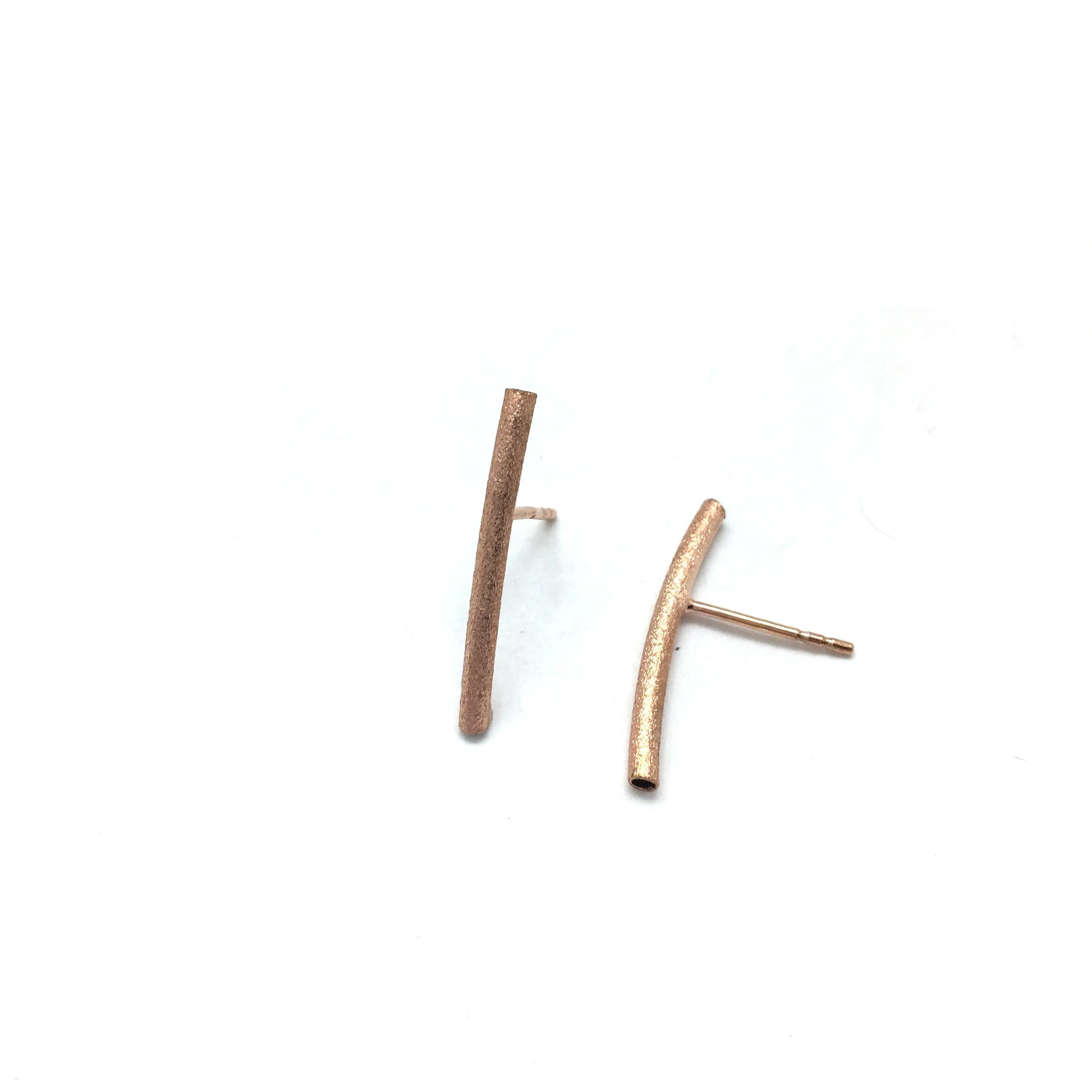 Rose Gold Bar Earring