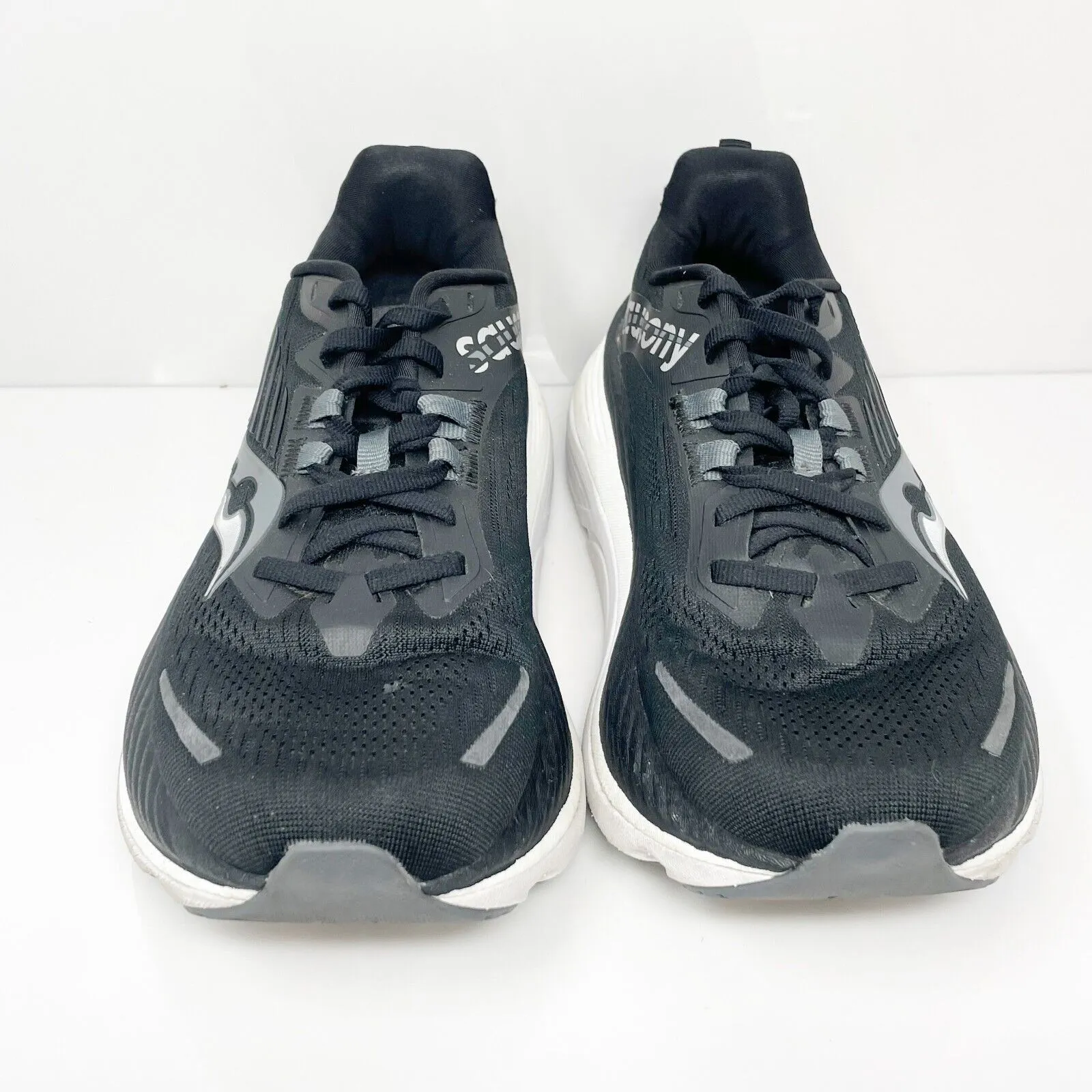 Saucony Womens Hurricane 24 S10933-100 Black Running Shoes Sneakers Size 8