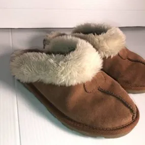 Uggs slip on shoes womens size 6